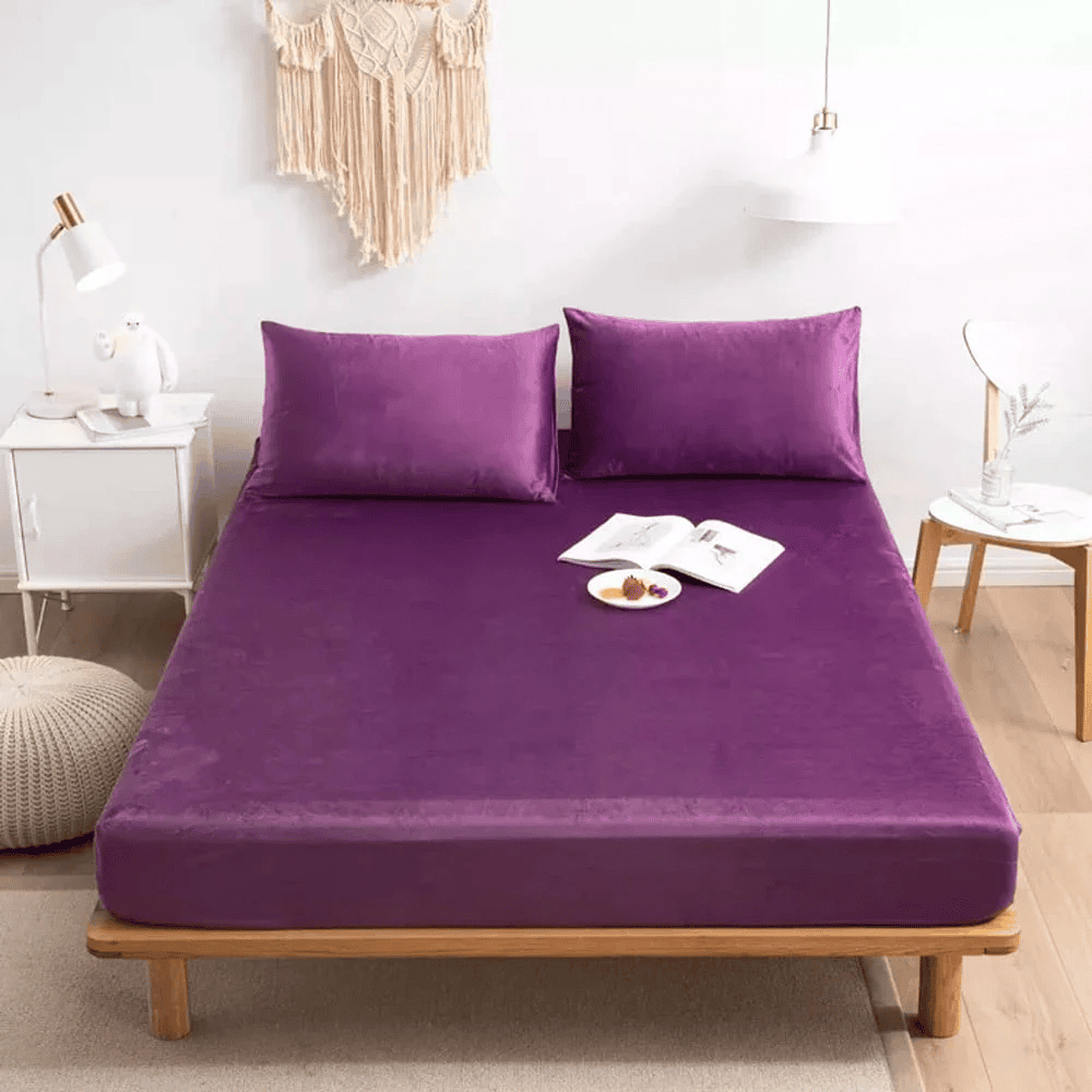 velvet_fitted_sheet_magenta