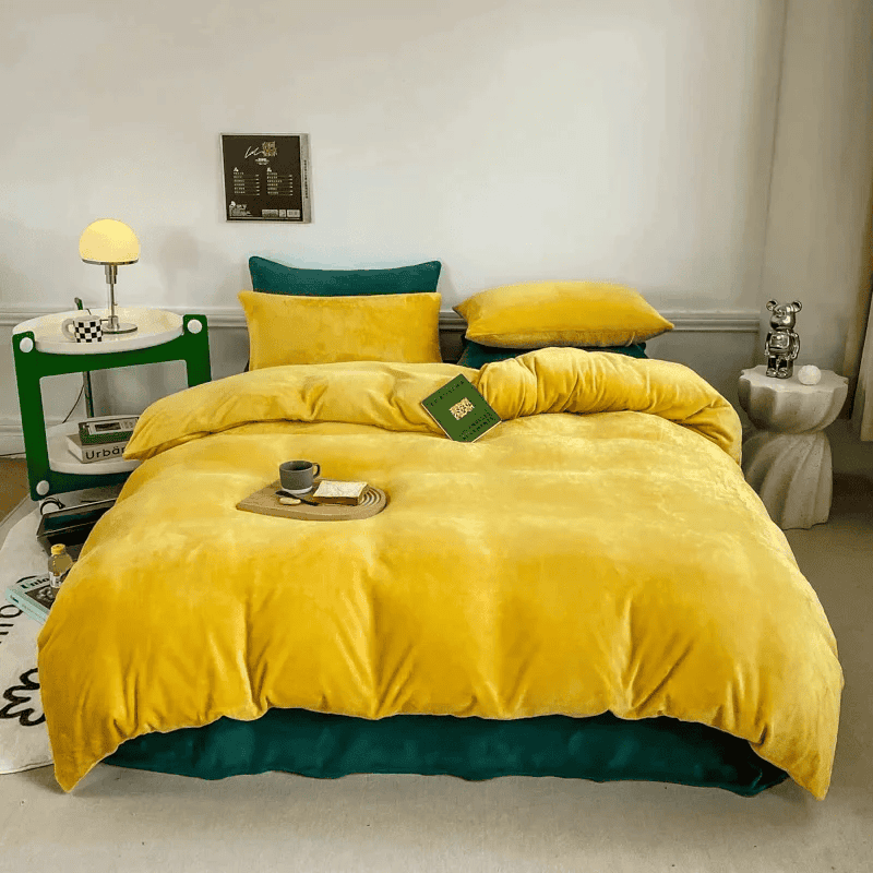 Reversible Velvet Duvet Cover - Yellow & Green