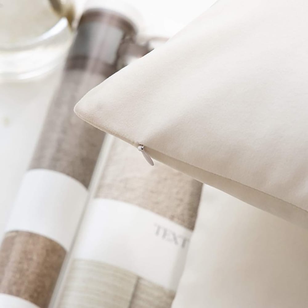 velvet_cushion_cover_-_Ivory