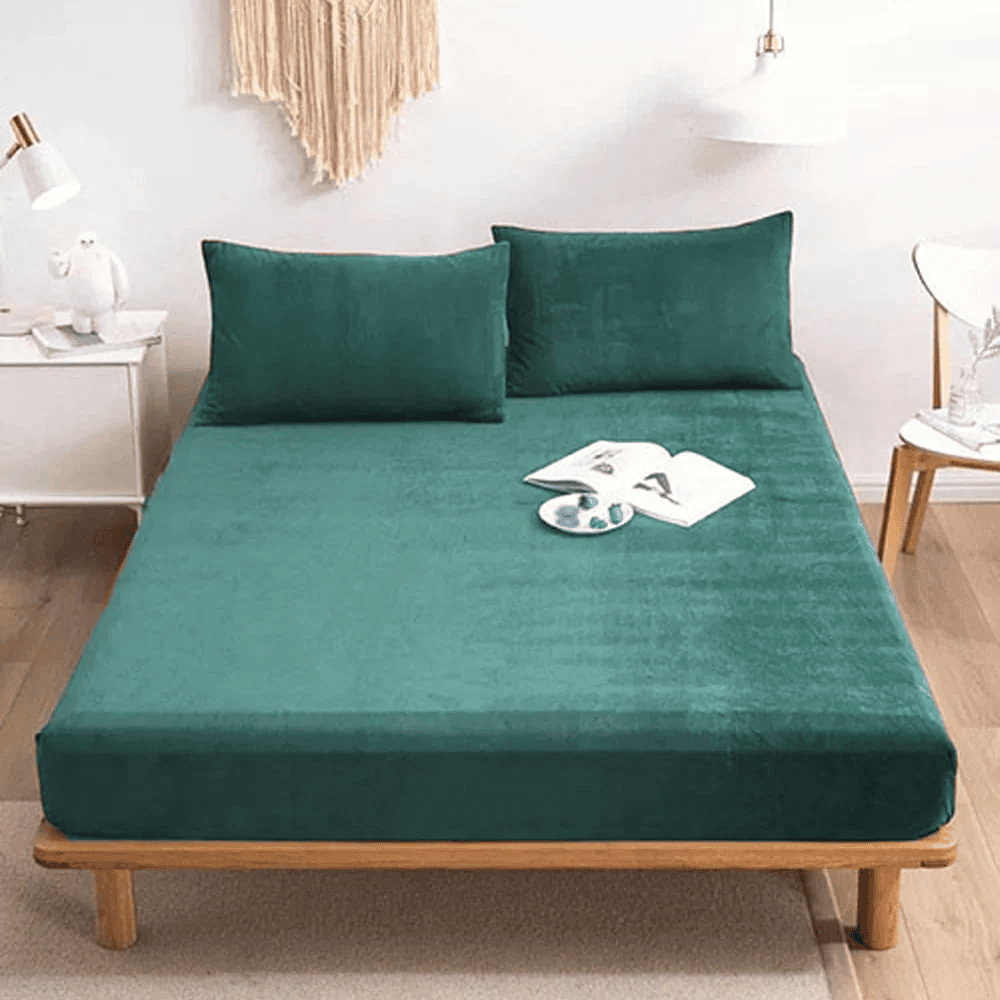 velvet_fitted_sheet_aqua_green